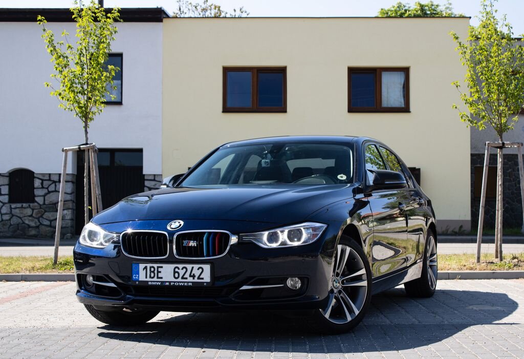 BMW Řada 3 Sedan / Limuzína 3,0 l 225 kw