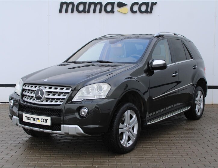 Mercedes-Benz Třídy M SUV / Terénní 3,0 l 165 kw