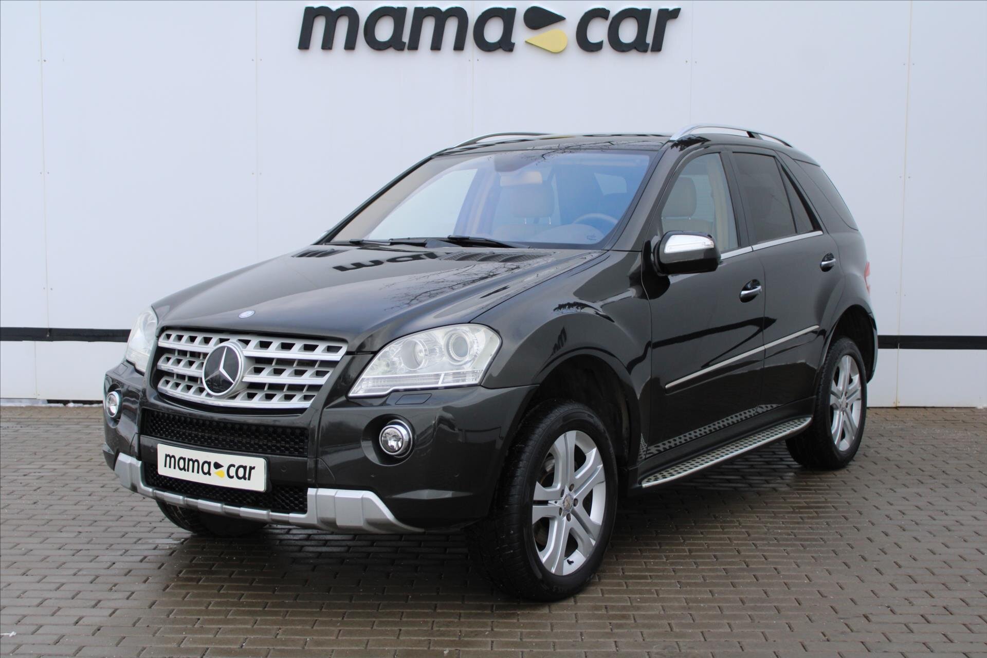 Mercedes-Benz Třídy M SUV / Terénní 3,0 l 165 kw