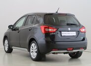 Suzuki SX4 SUV 998,0 82 kw