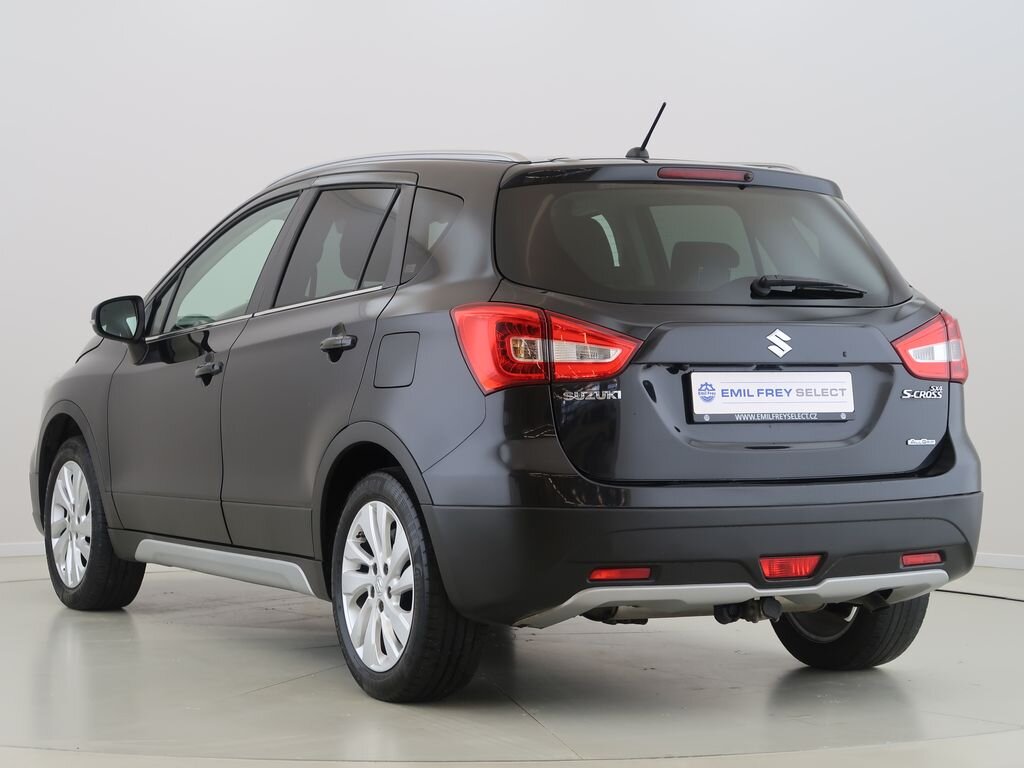 Suzuki SX4 SUV 998,0 82 kw