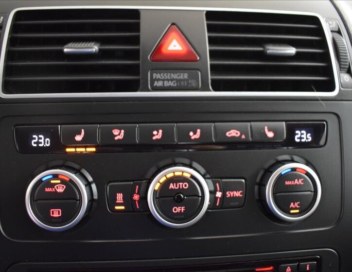 Volkswagen Touran MPV 2,0 l 103 kw