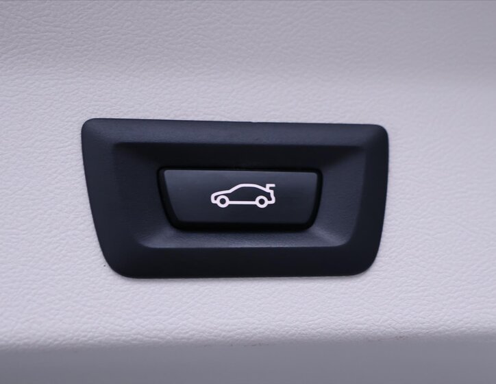 BMW X3 SUV / Terénní 2,0 l 140 kw