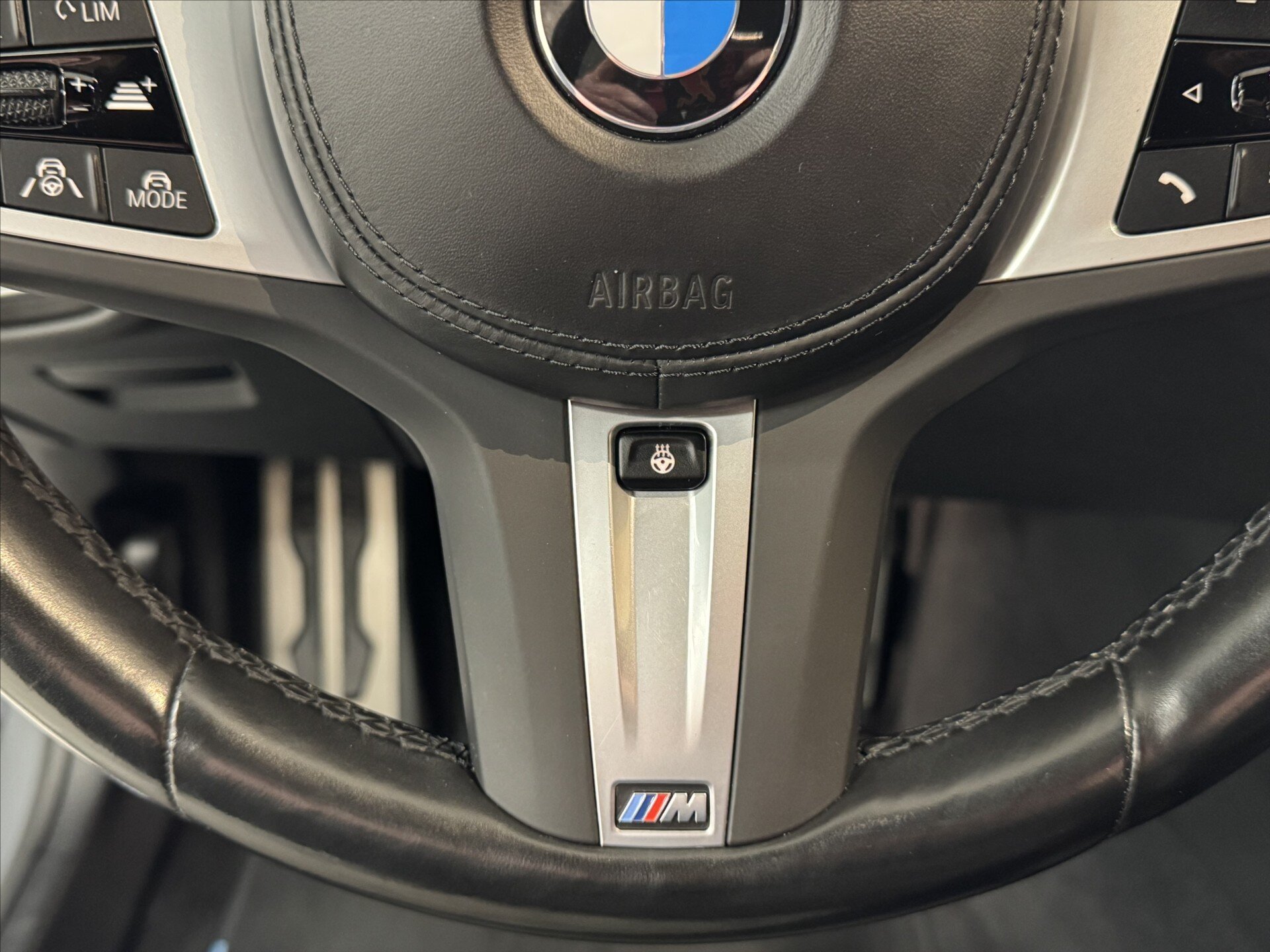 BMW Řada 5 Sedan / Limuzína 4,4 l 390 kw