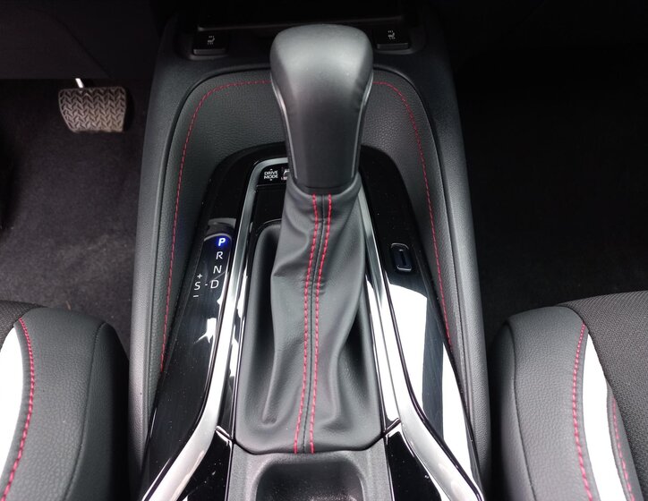 Toyota Corolla Kombi 2,0 l 98 kw