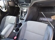 Toyota Auris Kombi 1,2 l 85 kw