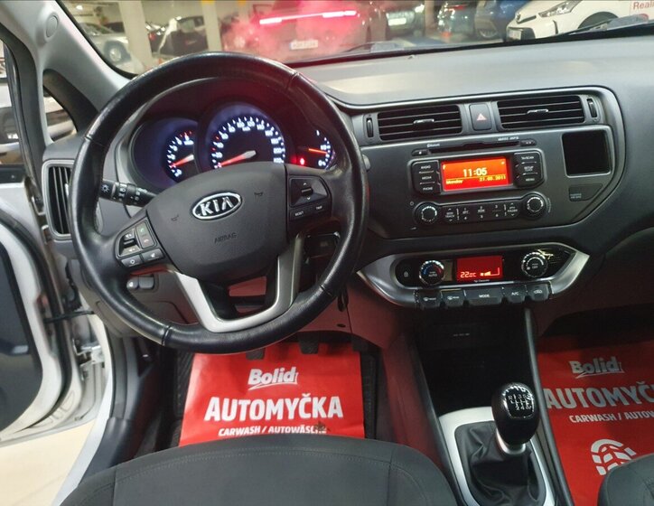 KIA Rio Hatchback 1,4 l 66 kw