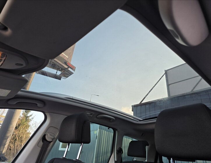 Peugeot 308 Kombi 1,6 l 80 kw