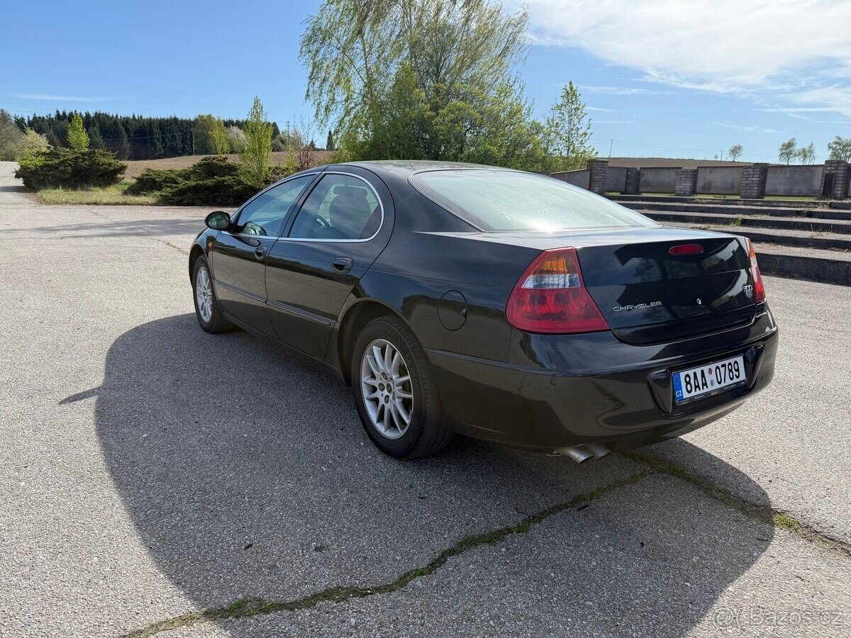 Chrysler 300M Sedan / Limuzína 3,5 l 185 kw