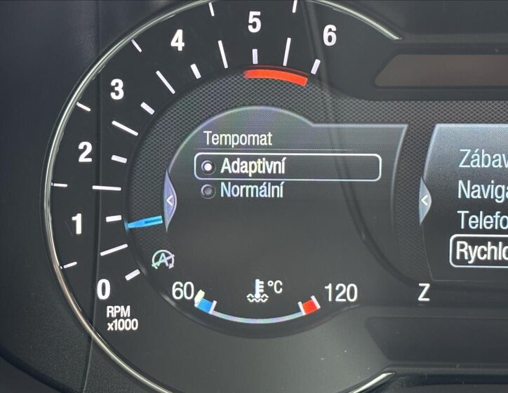 Ford Mondeo Kombi 2,0 l 140 kw