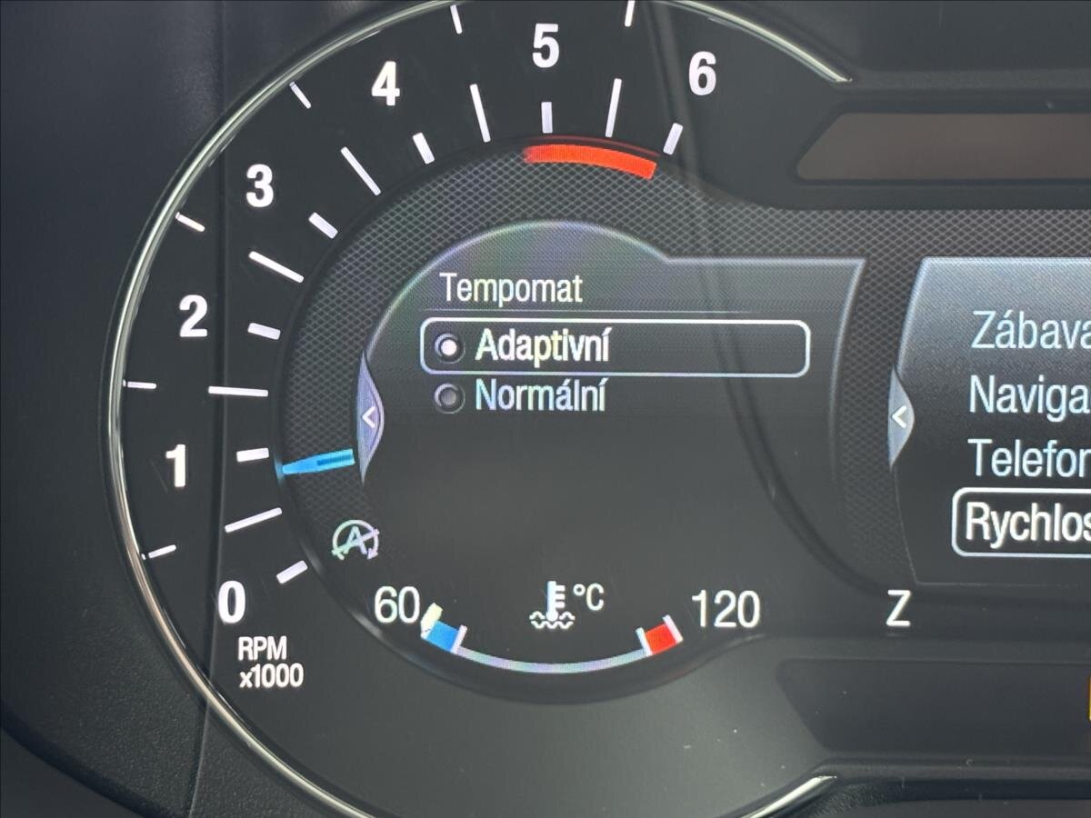 Ford Mondeo Kombi 2,0 l 140 kw