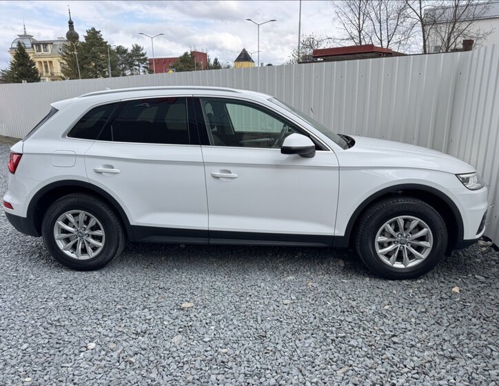 Audi Q5 SUV / Terénní 2,0 l 185 kw