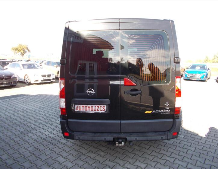 Opel Movano 10