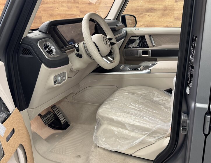 Mercedes-Benz Třídy G SUV / Terénní 4,0 l 430 kw