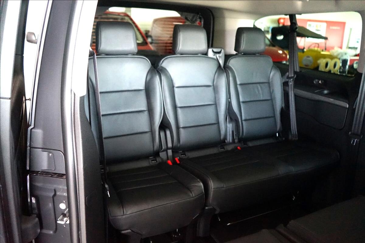 Citroën SpaceTourer MPV 2,2 l 133 kw