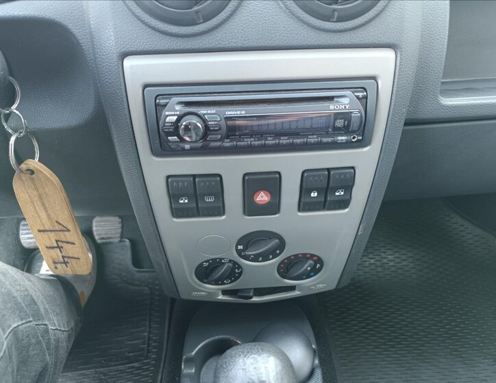 Dacia Logan Sedan / Limuzína 1,4 l 55 kw