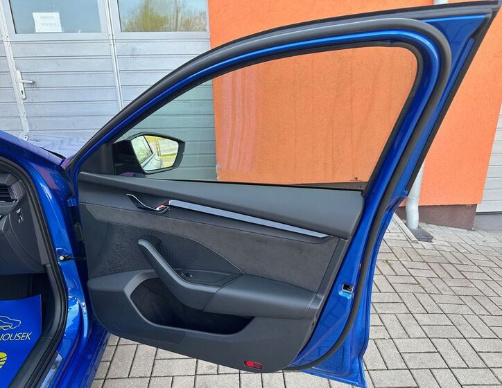 Škoda Octavia Hatchback 1,4 l 180 kw