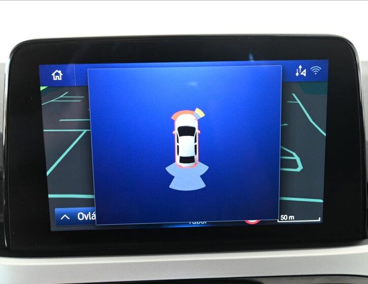 Ford Kuga SUV / Terénní 1,5 l 88 kw