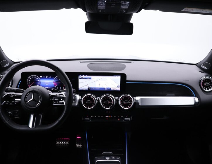 Mercedes-Benz GLB SUV / Terénní 2,0 l 110 kw