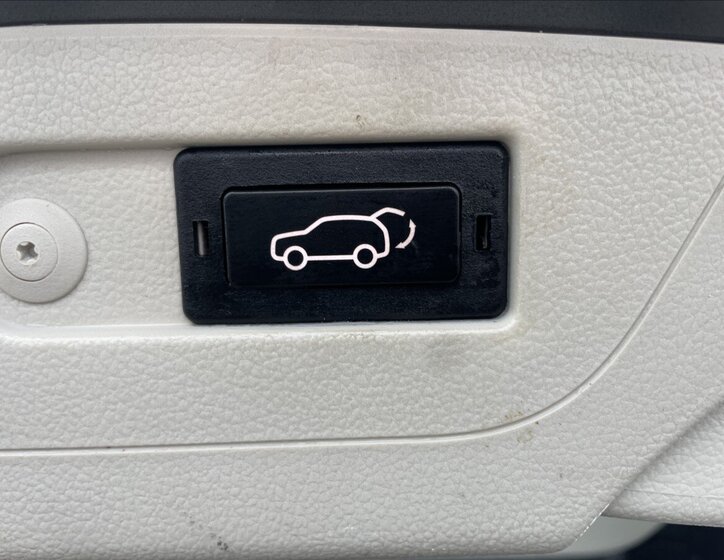 SsangYong Rexton Kombi 2,2 l 148 kw