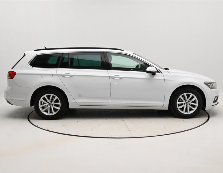 Volkswagen Passat Kombi 2,0 l 110 kw