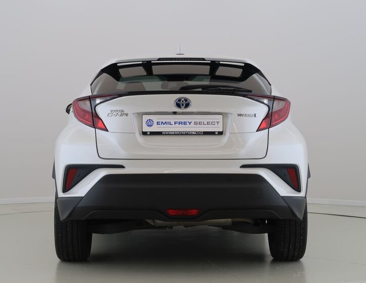 Toyota C-HR SUV 1,8 l 72 kw