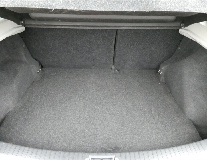 Nissan Qashqai SUV 2,0 l 104 kw