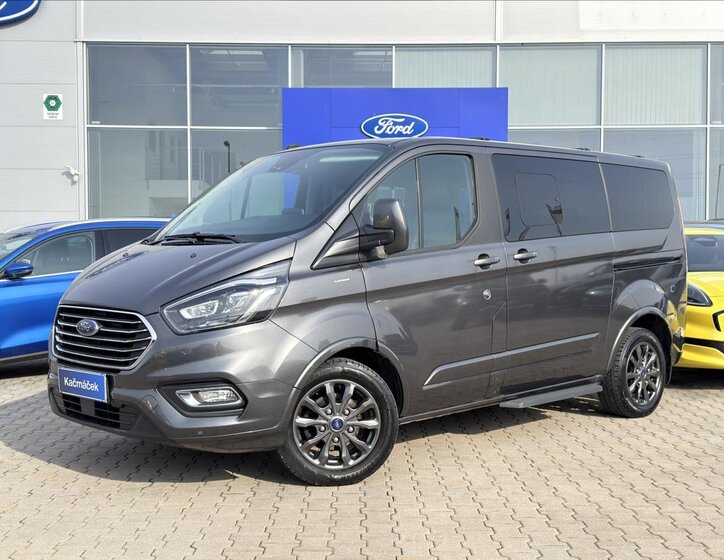 Ford Tourneo Custom MPV 2,0 l 136 kw