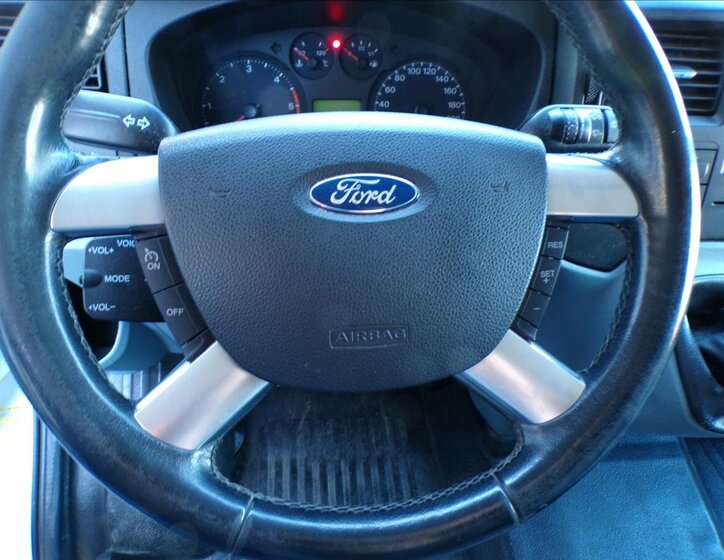 Ford Transit Skříň 2,2 l 92 kw