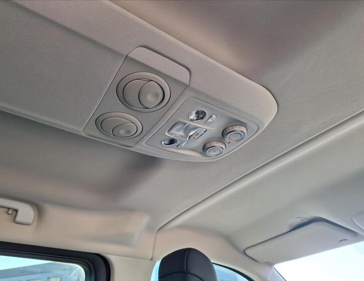 Toyota ProAce Verso 10