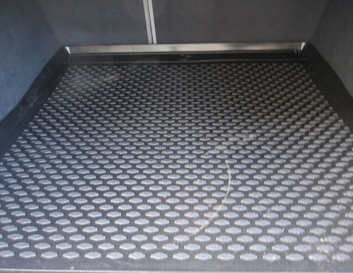 Audi A6 Sedan / Limuzína 3,0 l 150 kw