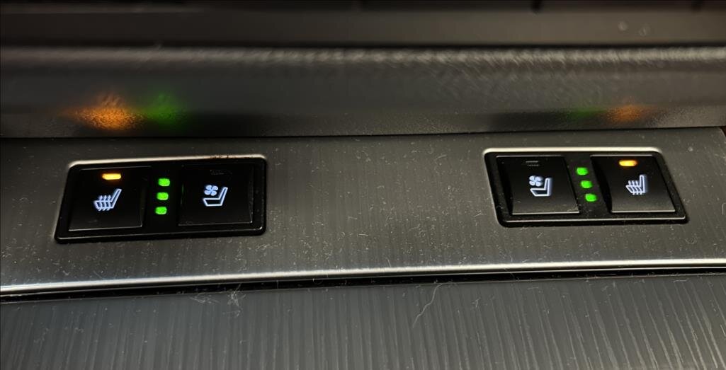 Lexus GS 450h Sedan 3,5 l 254 kw