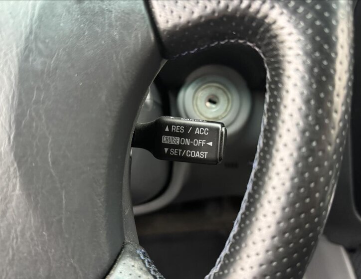 Toyota Land Cruiser SUV / Terénní 4,2 l 150 kw