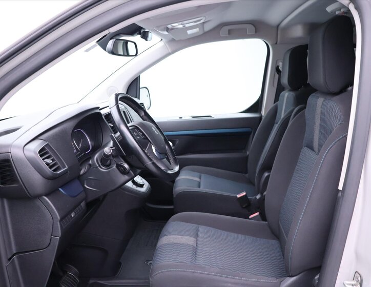 Peugeot Traveller Kombi 2,0 l 130 kw