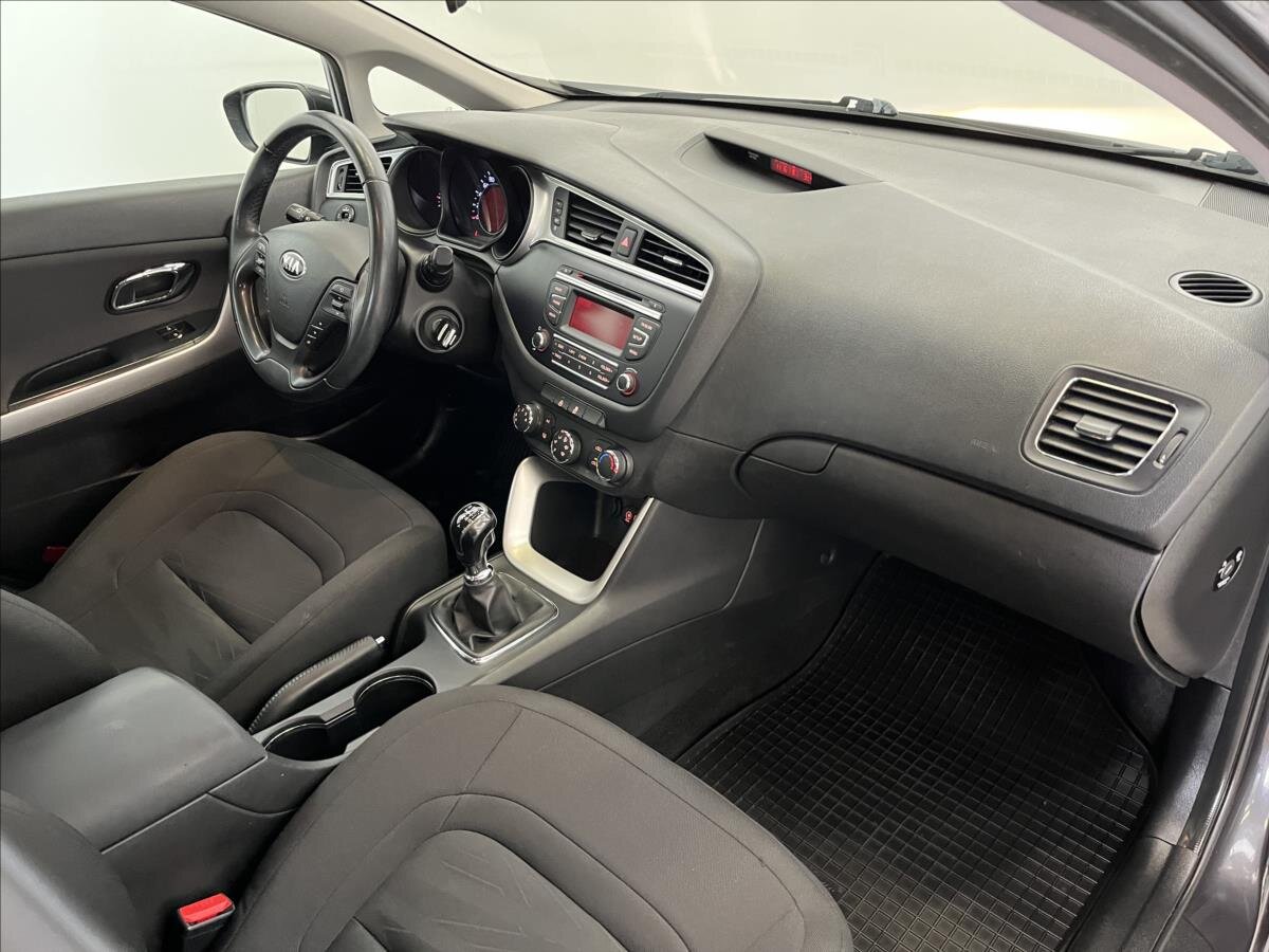 KIA Ceed Hatchback 1,6 l 99 kw
