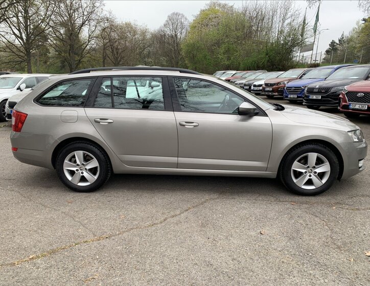 Škoda Octavia Kombi 1,6 l 81 kw