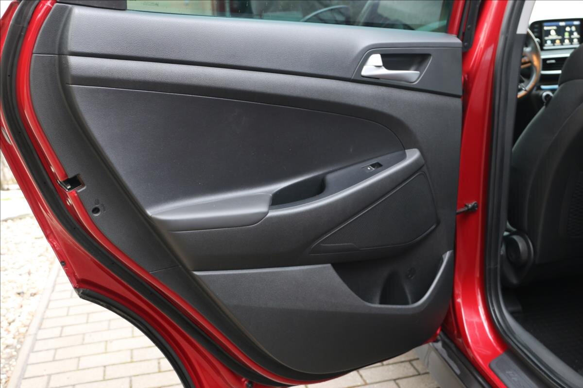 Hyundai Tucson SUV 1,6 l 130 kw