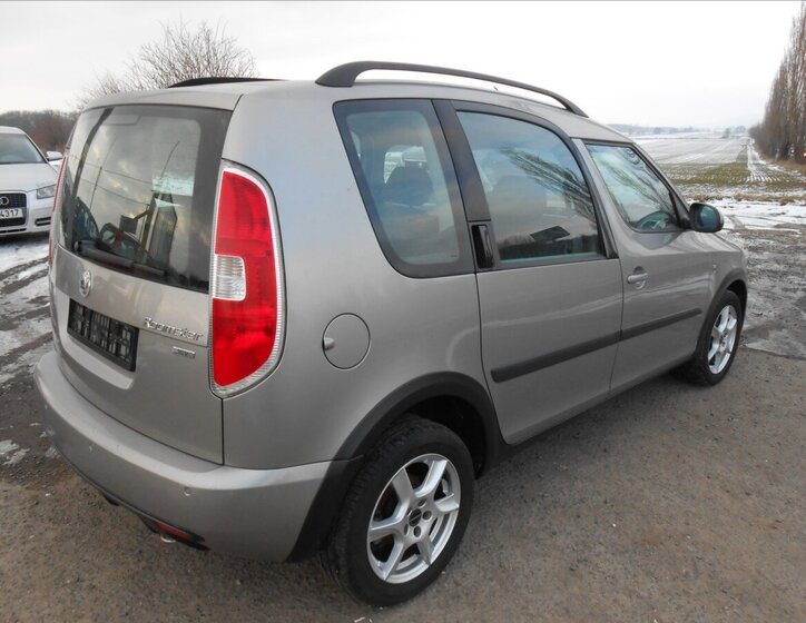 Škoda Roomster Kombi 1,4 l 63 kw