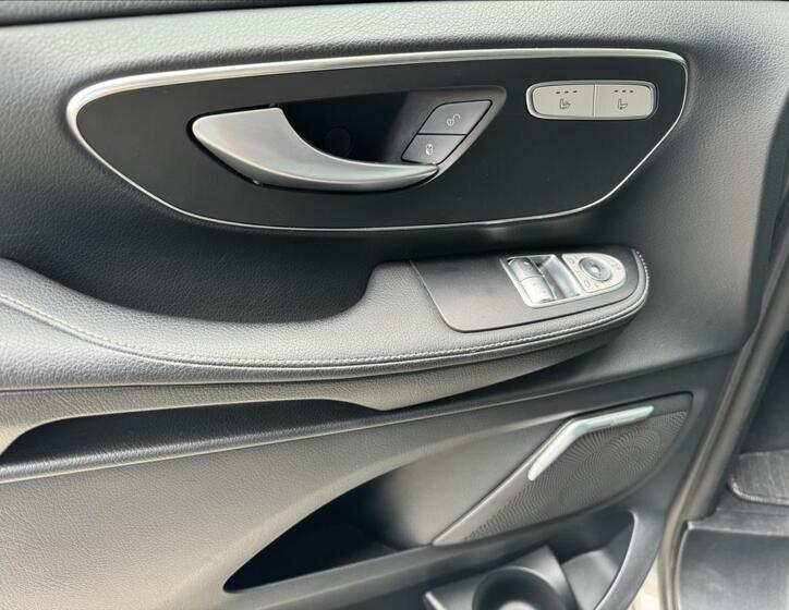 Mercedes-Benz Třídy V 5