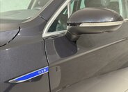 Volkswagen Passat Kombi 1,4 l 160 kw