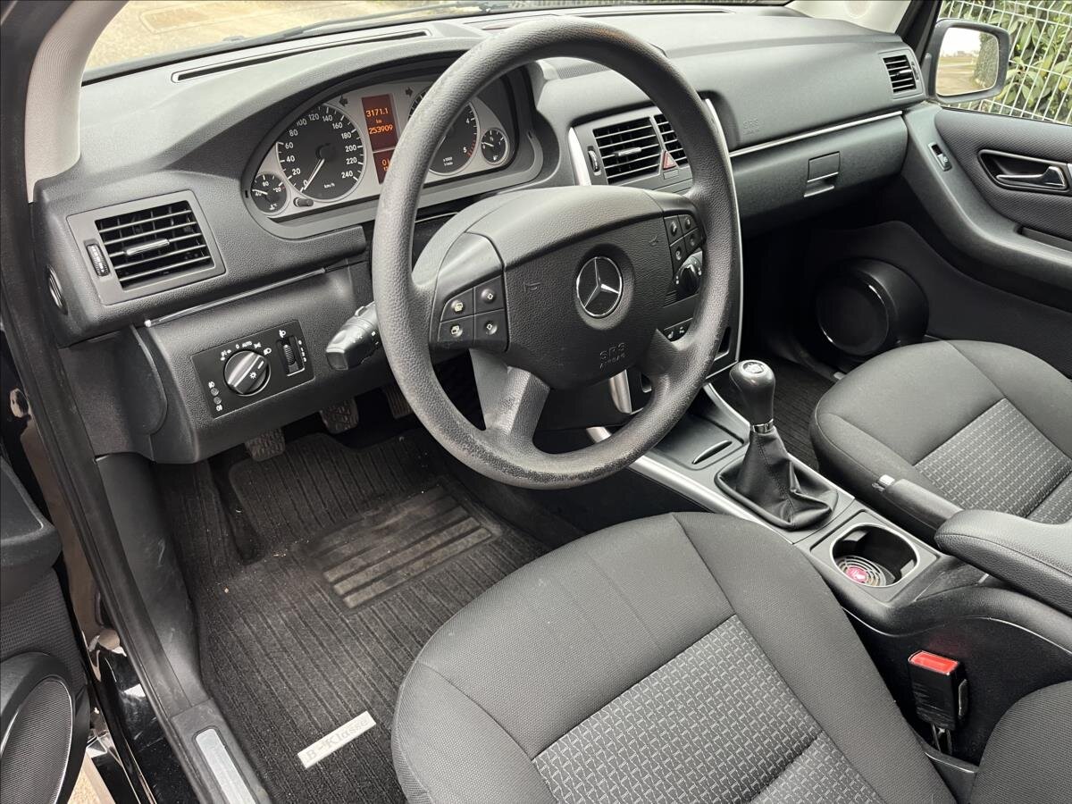 Mercedes-Benz Třídy B Kombi 2,0 l 80 kw