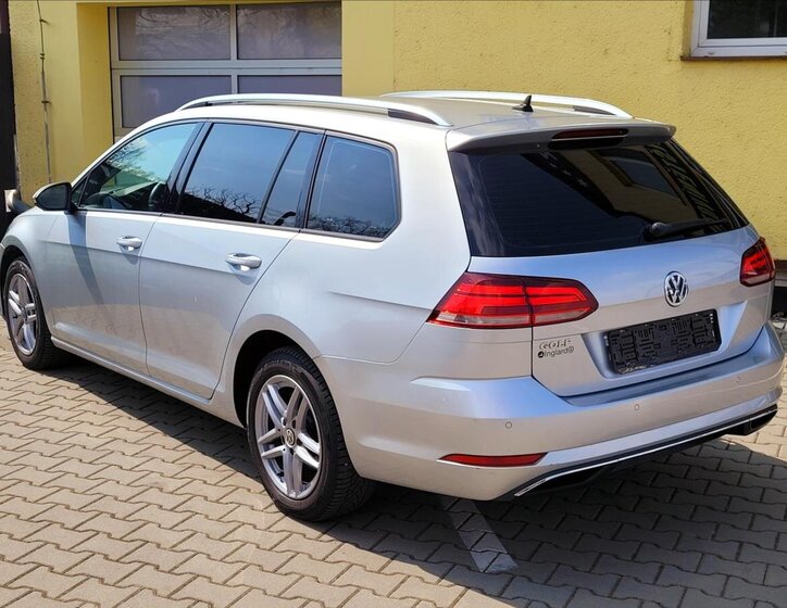 Volkswagen Golf Kombi 1,6 l 85 kw