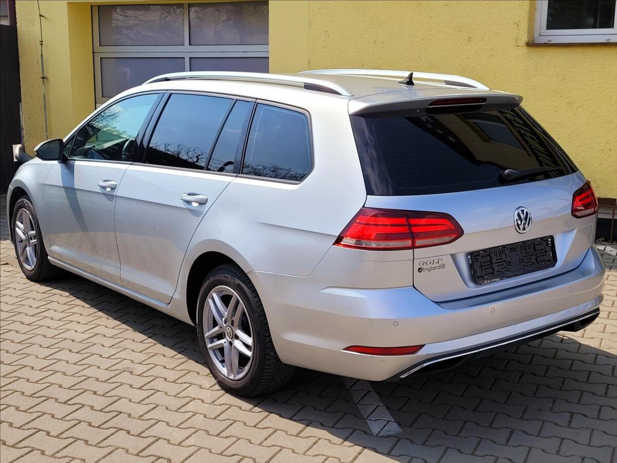 Volkswagen Golf Kombi 1,6 l 85 kw