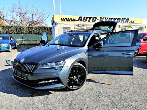Škoda Superb Kombi 1,4 l 160 kw