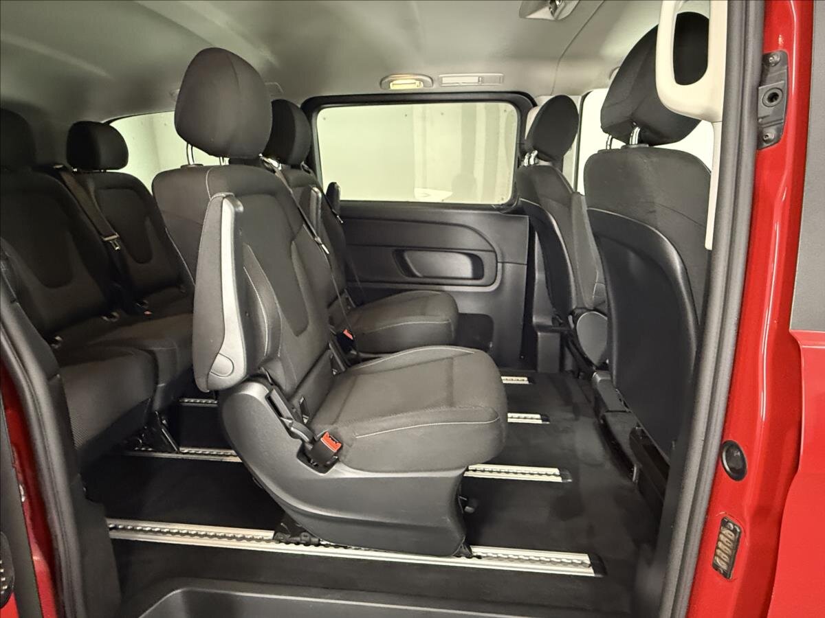 Mercedes-Benz Třídy V MPV 2,1 l 140 kw