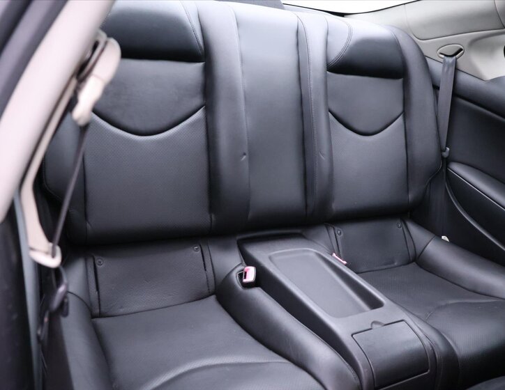 Infiniti G37 13
