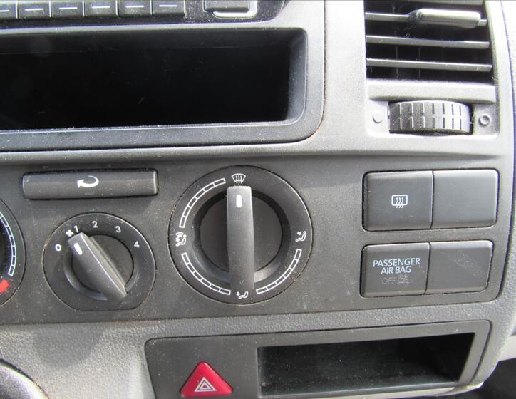 Volkswagen Transporter 16