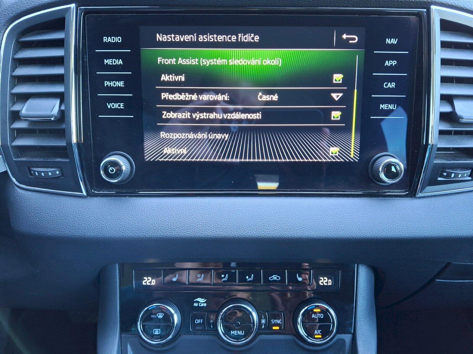 Škoda Karoq SUV / Terénní 1,5 l 110 kw