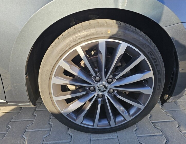 Škoda Superb Kombi 2,0 l 140 kw