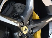 Ferrari Ostatní SUV / Terénní 6,5 l 533 kw